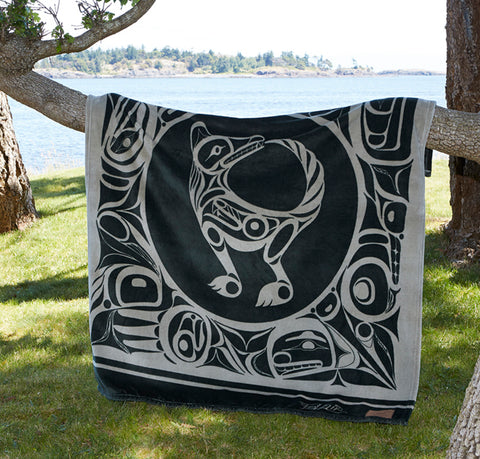 Bill Helin© "The Wolf" Velura Throw Blanket - Tsimshian