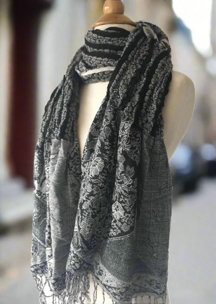 Woven Reversible Ruffled Scarf/Shawl - Midnight White